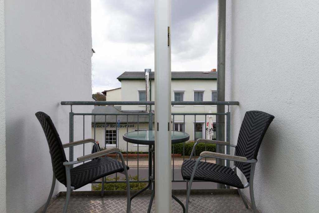 Haus Am Kurpark, App Ahlbeck Apartment Херингсдорф Екстериор снимка