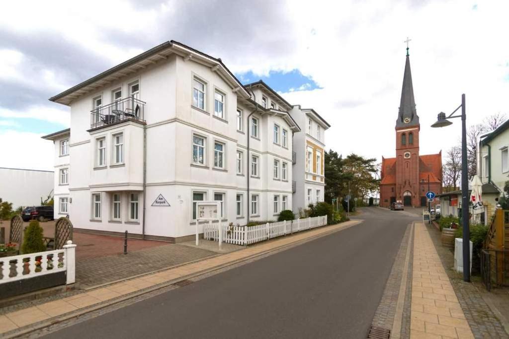 Haus Am Kurpark, App Ahlbeck Apartment Херингсдорф Екстериор снимка